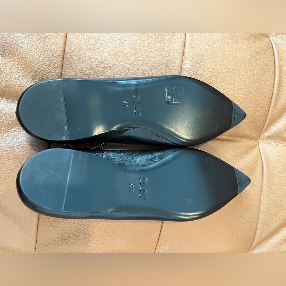 Beautiful Black Italian Leather Miu Miu Ballet Fl… - image 4